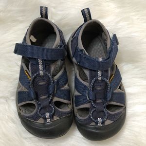 Keen Newport Toddler Hiking/Play Shoe